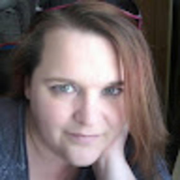 Meet your Posher, Cindy - Picture 1 of 1